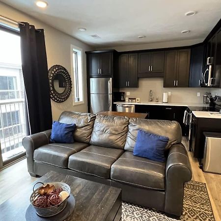 Trendy Downtown Condo-Walk To It All Capri 315 Traverse City Buitenkant foto