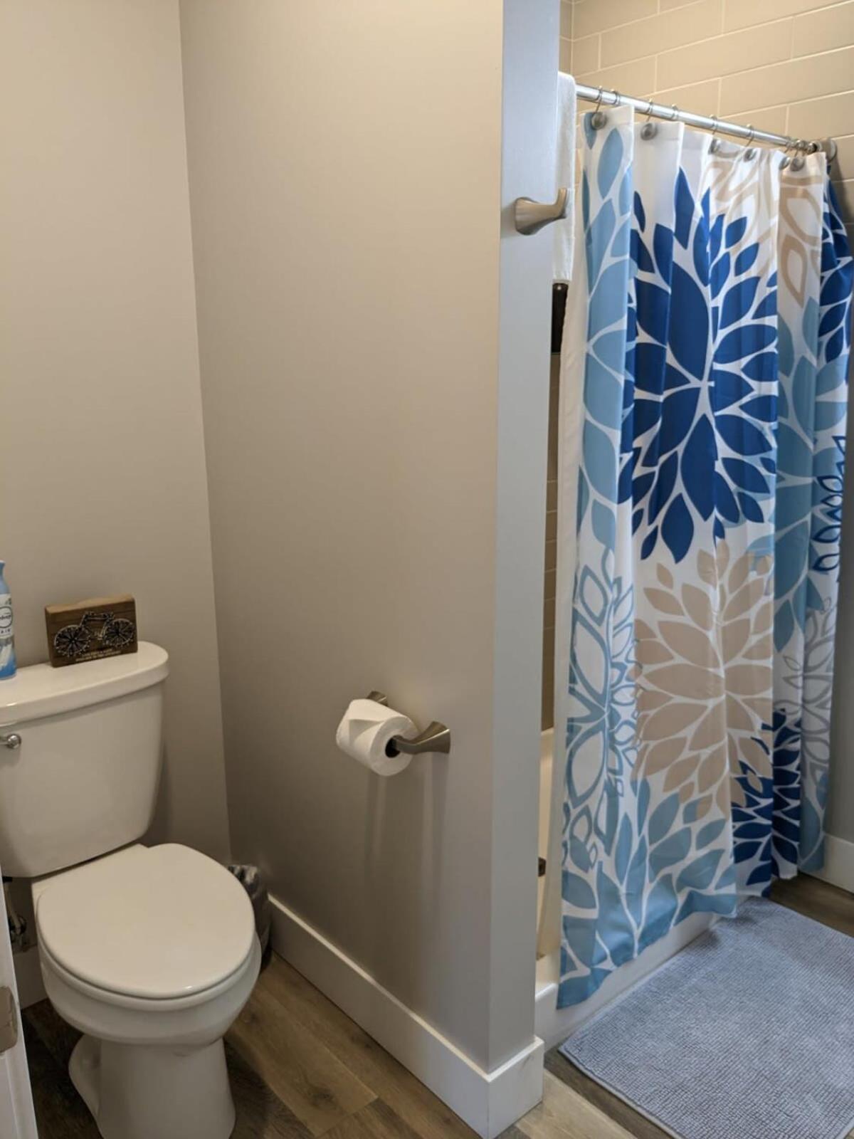 Trendy Downtown Condo-Walk To It All Capri 315 Traverse City Buitenkant foto